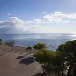 Oasis Aparthotel