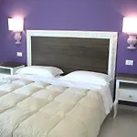 Aparthotel Oasis 4*