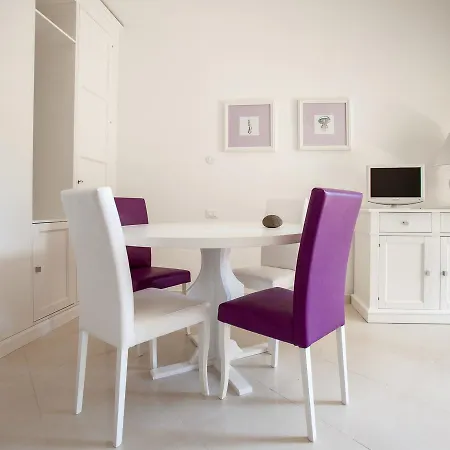 Oasis Aparthotel
