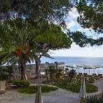 Oasis Ξενοδοχείο με διαμερίσματα Ταορμίνα