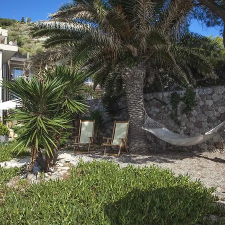 Oasis Apart Otel 4*